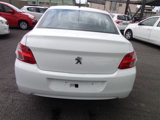 Peugeot 301 2016-thumb-3