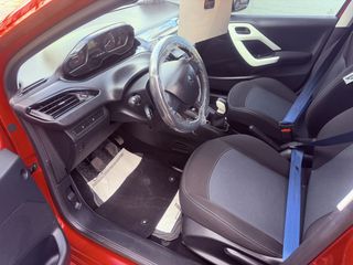 Peugeot 208 2017 Sport_Line_Economic_1.2i_Full_Edition+Navi+Camera+ΓΡΑΜΜΑΤΙΑ-thumb-17