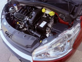 Peugeot 208 2017 Sport_Line_Economic_1.2i_Full_Edition+Navi+Camera+ΓΡΑΜΜΑΤΙΑ-thumb-31