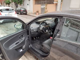 Lancia Ypsilon 2012 Platinum twinair-thumb-10