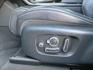 Land Rover Range Rover Velar 2020 R-DYNAMIC-thumb-32