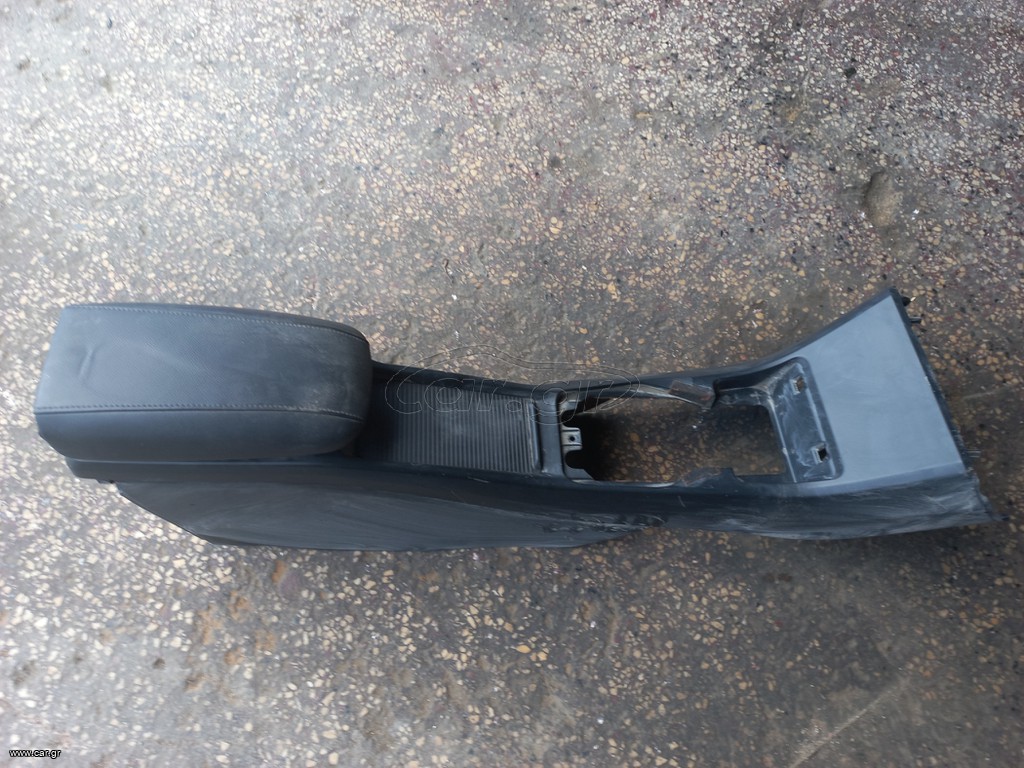 VOLVO V40 2013 τεμπελης