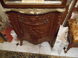 ΞΥΛΟΓΛΥΠΤΟΣ  ΜΠΟΥΦΕΣ  ΣΑΛΟΝΙΟΥ  ΜΕ ΓΡΑΝΙΤΗ