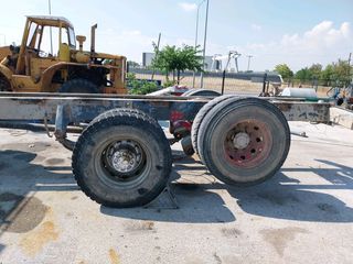 Καταβρεκτήρας Volvo 1990 F 12-thumb-9