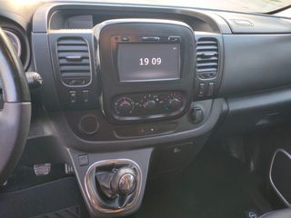 Opel Vivaro 2018 9ΘΕΣΙΟ ΜΑΚΡΥ ΔΕΝ ΕΧΕΙ ΕΠΙΒΑΡΥΝΣΗ ΦΠΑ.-thumb-17