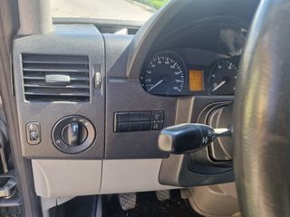 Αυτοκινητοφόρο Mercedes-Benz 2010-thumb-3