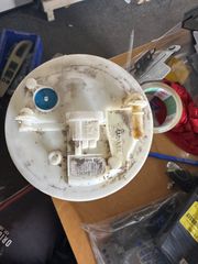 Αντλία βενζίνης γνήσια Renault LAGOUNA 1,8 Turbo