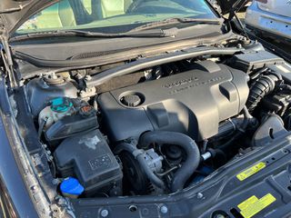 Volvo S60 2.4D 2003 - D5244T21-thumb-10