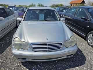 Mercedes-Benz C 200 2005-thumb-1