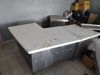 Ερμάριο inox γωνιακό με ψυγείο βιτρίνα