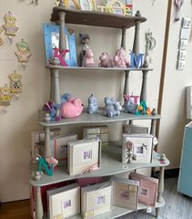 ΒΙΤΡΙΝΑ ΓΚΡΙ