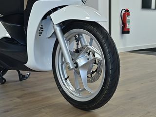 Piaggio Liberty 125 2026 E5+ ABS 4 ETH ΕΓΓΥΗΣΗ ΔΩΡΕΑΝ-thumb-6