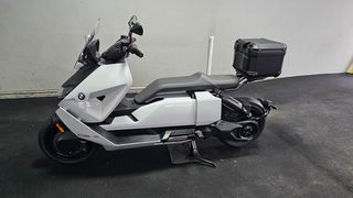 Bmw CE 04 2022-thumb-19