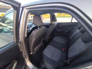 Kia Picanto 2016 1.0 SENSATION-thumb-10