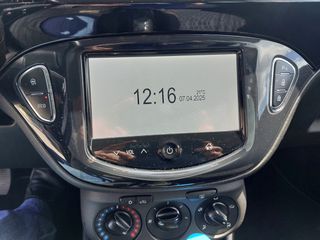 Opel Corsa 2016-thumb-10
