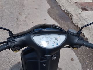 Honda Scoopy 2005-thumb-4