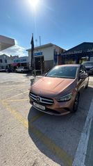 Mercedes-Benz B 250 2023 e-thumb-4