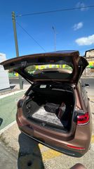 Mercedes-Benz B 250 2023 e-thumb-8