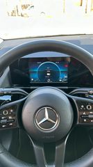 Mercedes-Benz B 250 2023 e-thumb-12