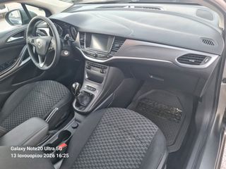 Opel Astra 2018-thumb-15