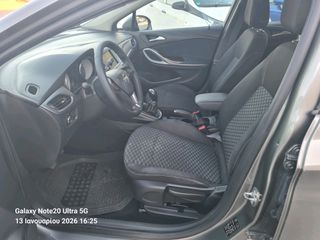 Opel Astra 2018-thumb-9
