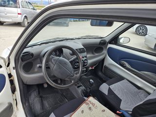 Fiat Seicento 2003-thumb-7