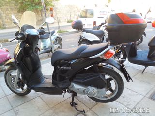 Aprilia Scarabeo 200 2015 i.e DUAL MAP-thumb-1