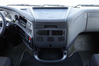 DAF 2016 XF 460 / ΥΔΡΑΥΛΙΚΑ για ανατροπή / SPACE CAB / 2016 / ΕΙΣΑΓΩΓΗ / EURO 6-thumb-34