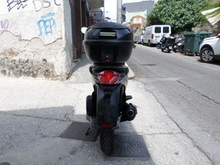 Aprilia Scarabeo 200 2010 200i-thumb-1