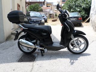 Aprilia Scarabeo 200 2010 200i-thumb-2