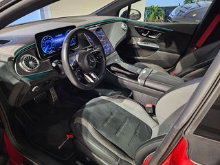 Mercedes-Benz EQE 2022 53 AMG-thumb-16