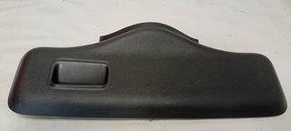 Κάλυμμα πίσω πόρτας από Hyundai i10 - 81750-B9000
