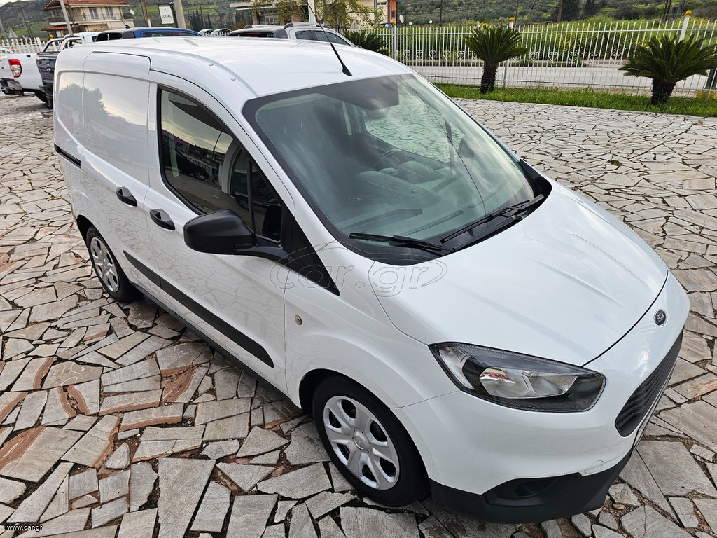 Κλούβα Ford 2020 TRANSIT COURIER NAVI 6ΤΑΧΥΤΟ 101PS FOUL EXTRA