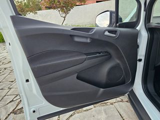 Κλούβα Ford 2020 TRANSIT COURIER NAVI 6ΤΑΧΥΤΟ 101PS FOUL EXTRA-thumb-94