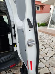 Κλούβα Ford 2020 TRANSIT COURIER NAVI 6ΤΑΧΥΤΟ 101PS FOUL EXTRA-thumb-54
