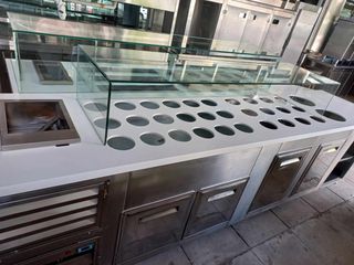 Ψυγείο Πάγκος Συντήρηση Βιτρίνα Με Επένδυση Corien 340*76*127  ΚΩΔΙΚΟΣ 2025.001.0226