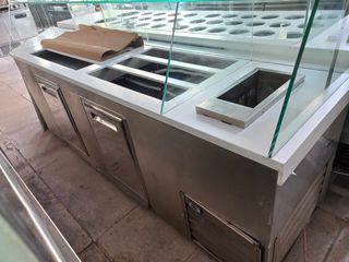 Ψυγείο Πάγκος Συντήρηση Βιτρίνα Με Επένδυση Corien 320*76*127 ΚΩΔΙΚΟΣ 2025.001.0227