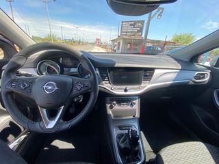 Opel Astra 2016-thumb-19