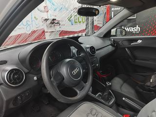 Audi A1 2012 SPORTBACK-thumb-10