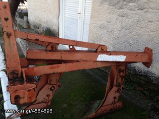 Tractor ploughs - plow '04