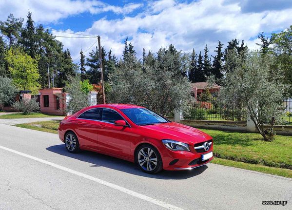 Mercedes-Benz CLA 180 2017 FOUL EXTRAS 7G-DCT