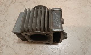 Honda C50 Κύλινδρος   *