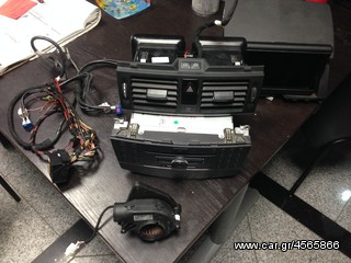 Mercedes oem command & audiosystems-thumb-9