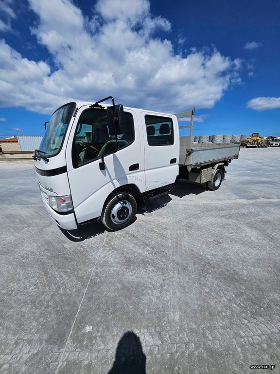 Διπλοκάμπινο Toyota 2014 DYNA 150