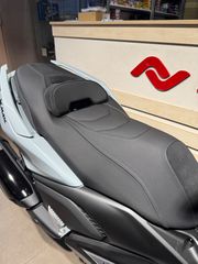 Yamaha XMAX 300 2026 ΝΟΥΛΑΣ ΔΩΡΑ 500€-thumb-4