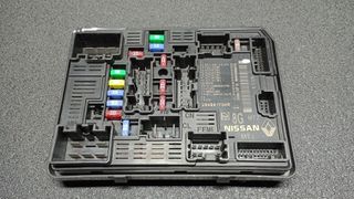 ΑΣΦΑΛΕΙΟΘΗΚΗ, RENAULT, NISSAN, 284B61704R, 284C03643R, ΜΟΝΑΔΑ ΕΛΕΓΧΟΥ ΚΕΝΤΡΙΚΟΥ ΚΛΕΙΔΩΜΑΤΟΣ ΚΑΜΠΙΝΑΣ, ΕΓΚΕΦΑΛΟΣ, BODY CONTROL MODULE, BCM, S*