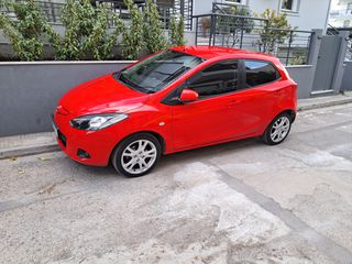 Mazda 2 2009