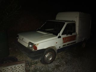 Ολόκληρο Αυτοκίνητο για ανταλακτικα ( μονο ανταλακτικα ) SEAT TERRA 1988 - 1993