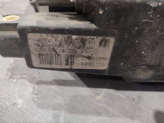 PEUGEOT 206  ΜΟΝΤΕΛΟ 1998-2009 ΓΝΗΣΙΟ ΦΑΝΑΡΙ  ΕΜΠΡΟΣ ΑΡΙΣΤΕΡΟ  ΣΕ ΑΡΙΣΤΗ ΚΑΤΑΣΤΑΣΗ-thumb-1