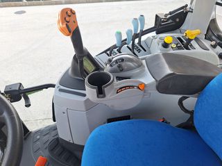 Τρακτέρ New Holland 2009 T 6030 SUPER STEER *AUTOPILOT*-thumb-6